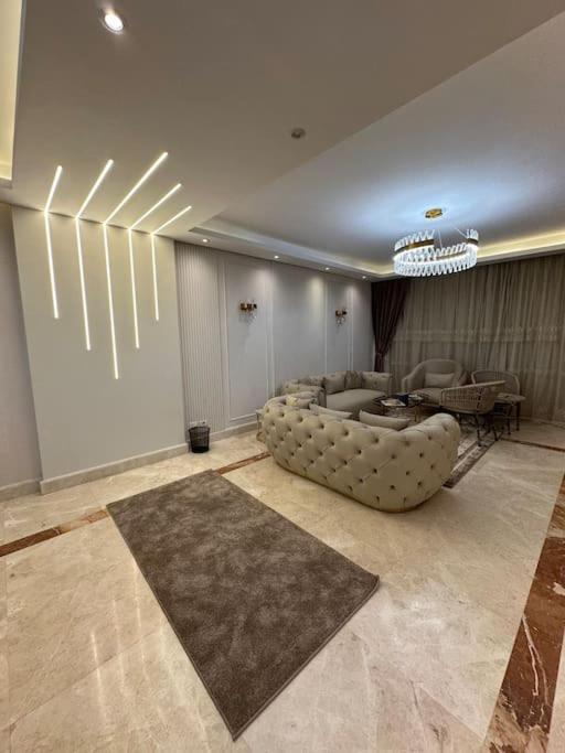 Royal Near Star Mall 3 Bedroom