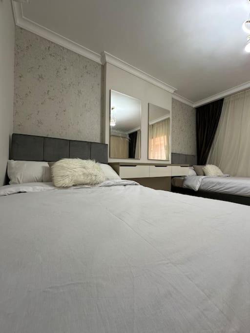 Apartment Royal Near Star Mall 3 Bedroom